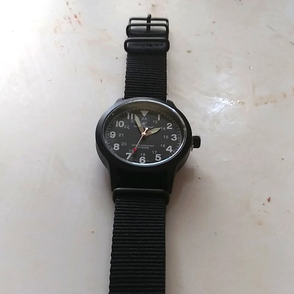 Men's black watch
